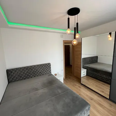 Apartment Lux With A Park View *